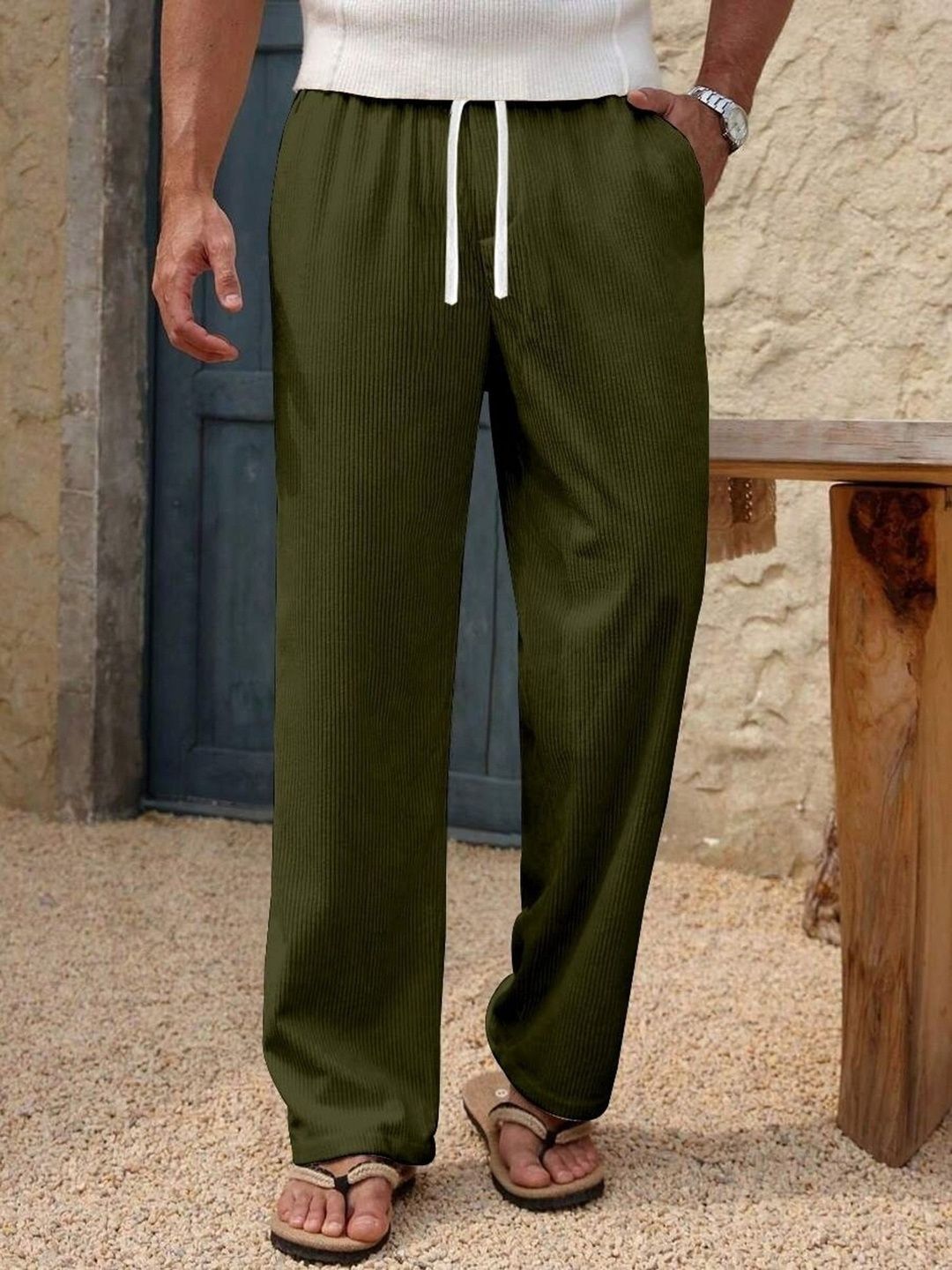 CHROVEL Men Relaxed Fit Joggers