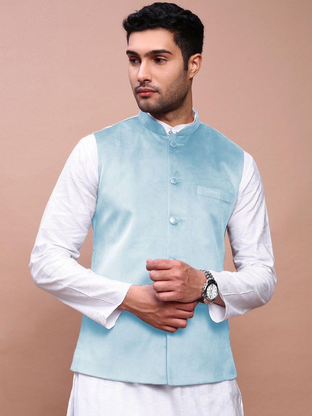 SHOWOFFFF Mandarin Collar Slim-Fit Nehru Jacket