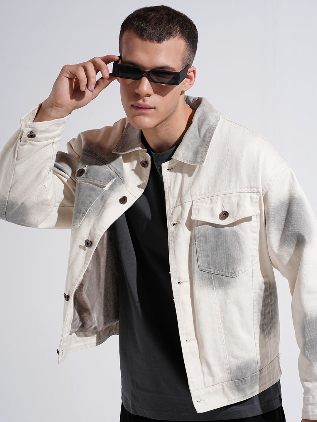SHOWOFFFF Men Spread Collar Tie and Dye Printed Denim Jacket