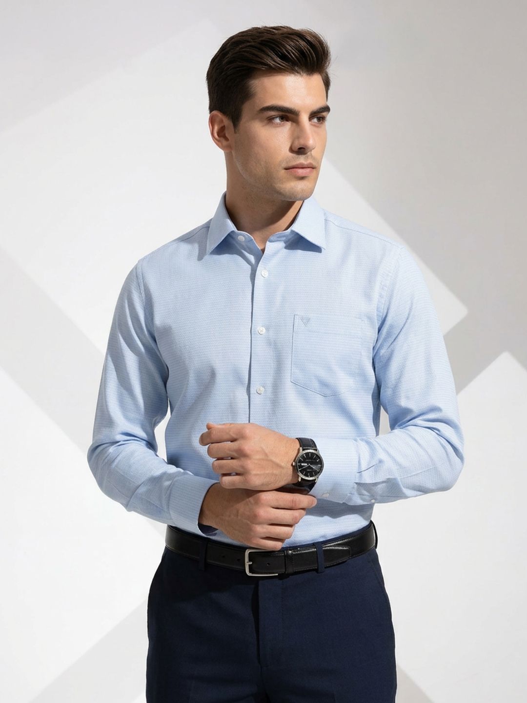 INVICTUS Self Design Slim Fit Pure Cotton Casual Shirt