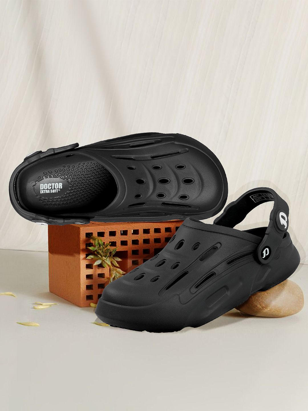 DOCTOR EXTRA SOFT Men Clogs Flip Flops