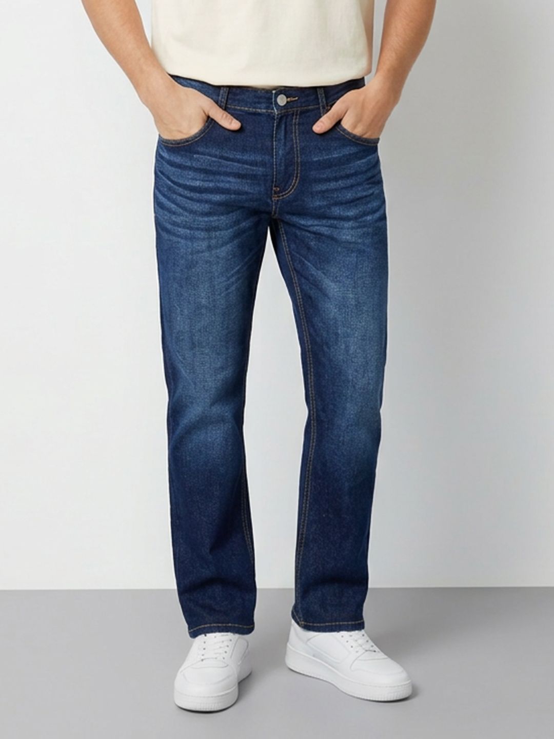 Mast & Harbour Men Regular Fit Mid-Rise Heavy Fade Cotton Jeans