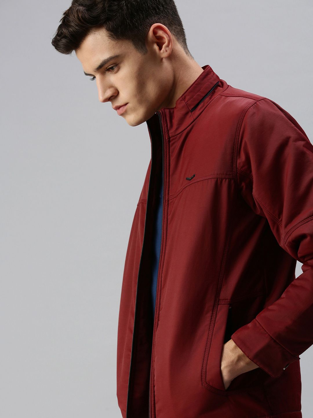 SHOWOFFFF Men Lightweight Sporty Jacket