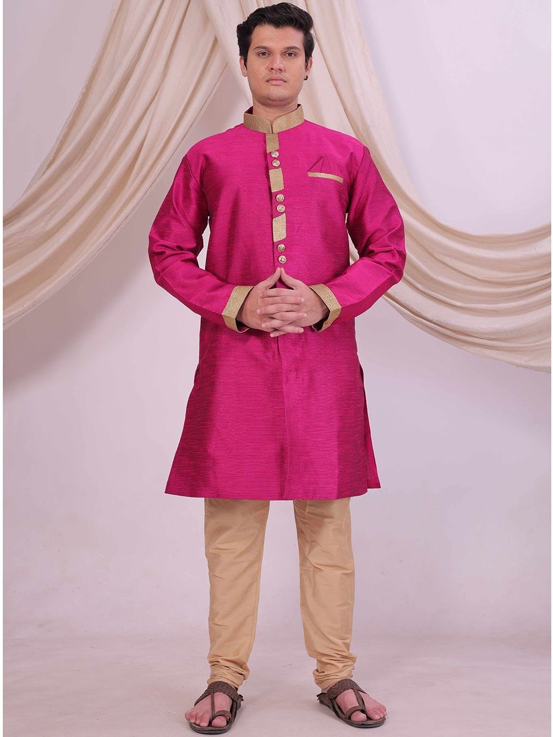 Desibutik Embroidered Mandarin Collar Sherwani