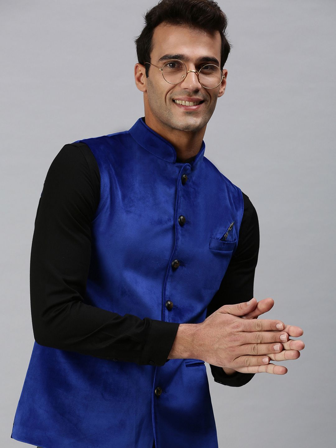 SHOWOFFFF Slim-Fit Mandarin Collar Nehru Jacket