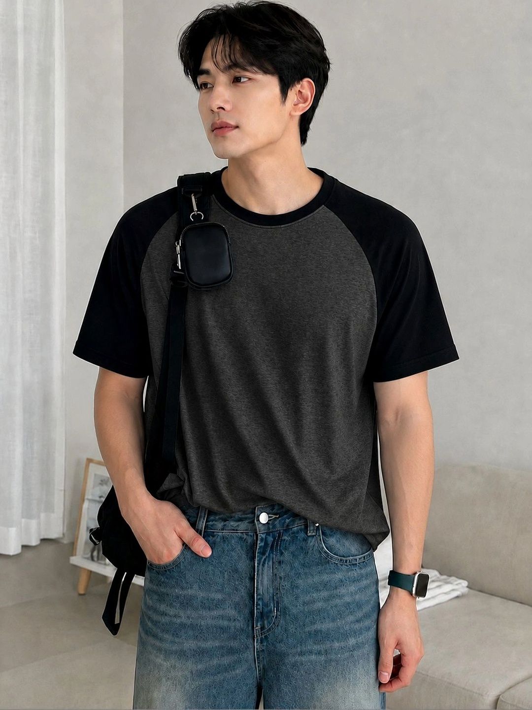 WRODSS Men Colourblocked T-shirt