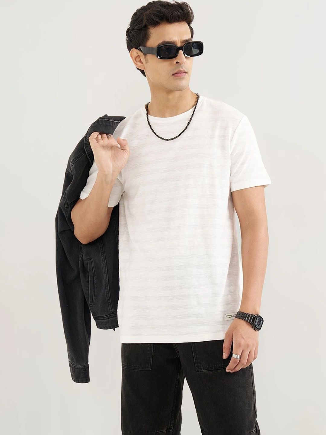 People Men Slim Fit T-shirt