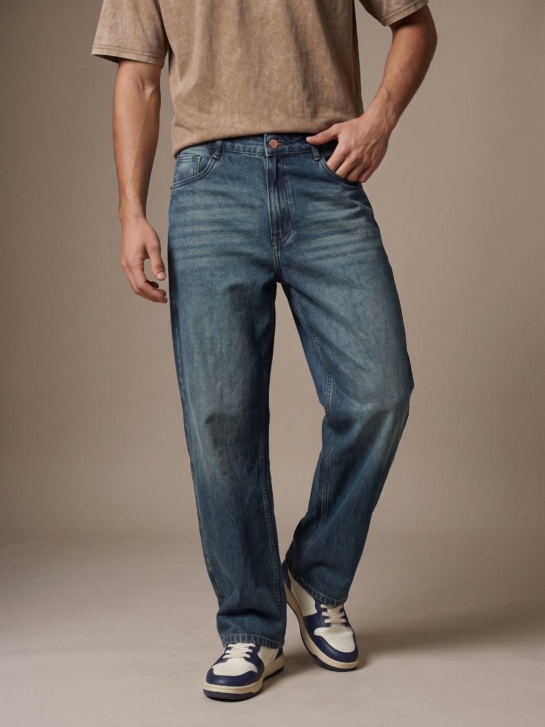 glitchez Men Straight Fit Heavy Fade Stretchable Jeans