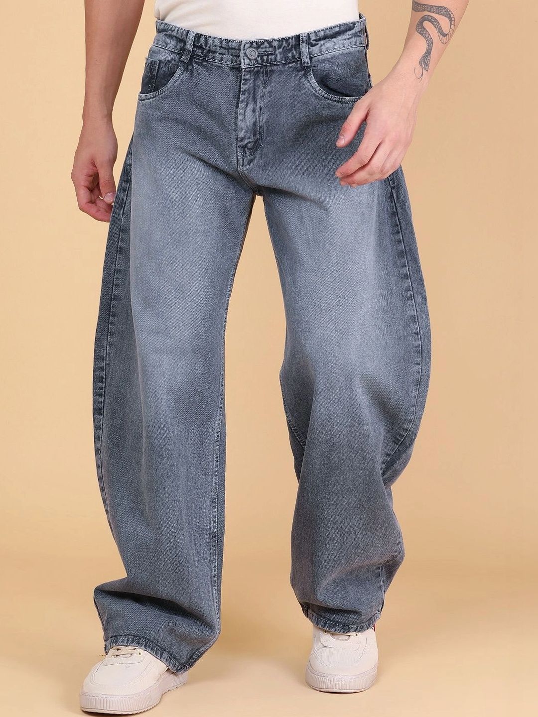 V-Mart Men Regular Fit Mid-Rise Jeans