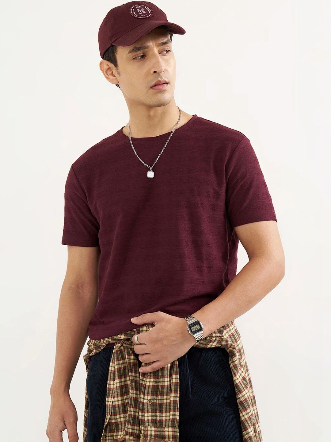 People Men Slim Fit T-shirt