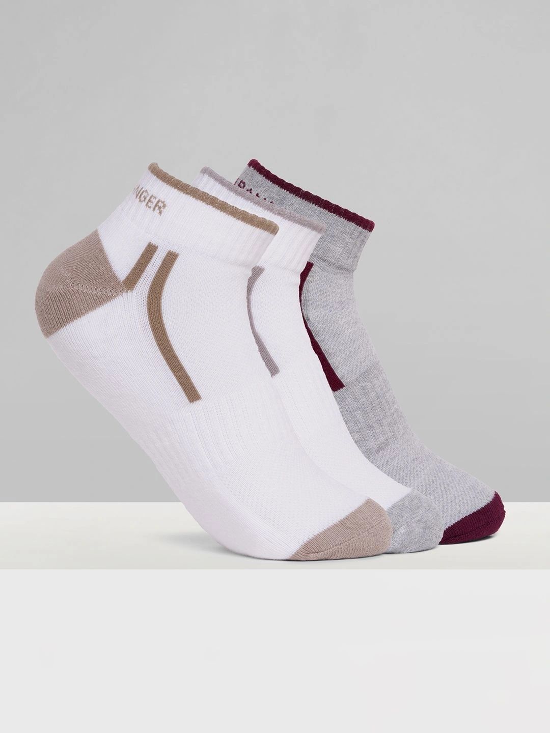 Urban Ranger by pantaloons Men Pack of 3 Cotton Blend Assorted Colourblocked Ankle Length Socks