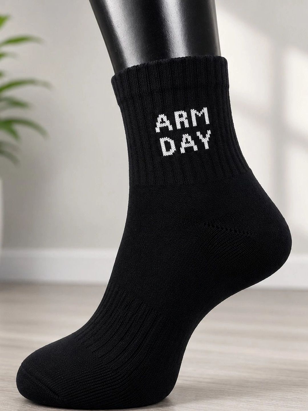 Dollar Men Pack of 3 Cotton Assorted Calf Length Socks