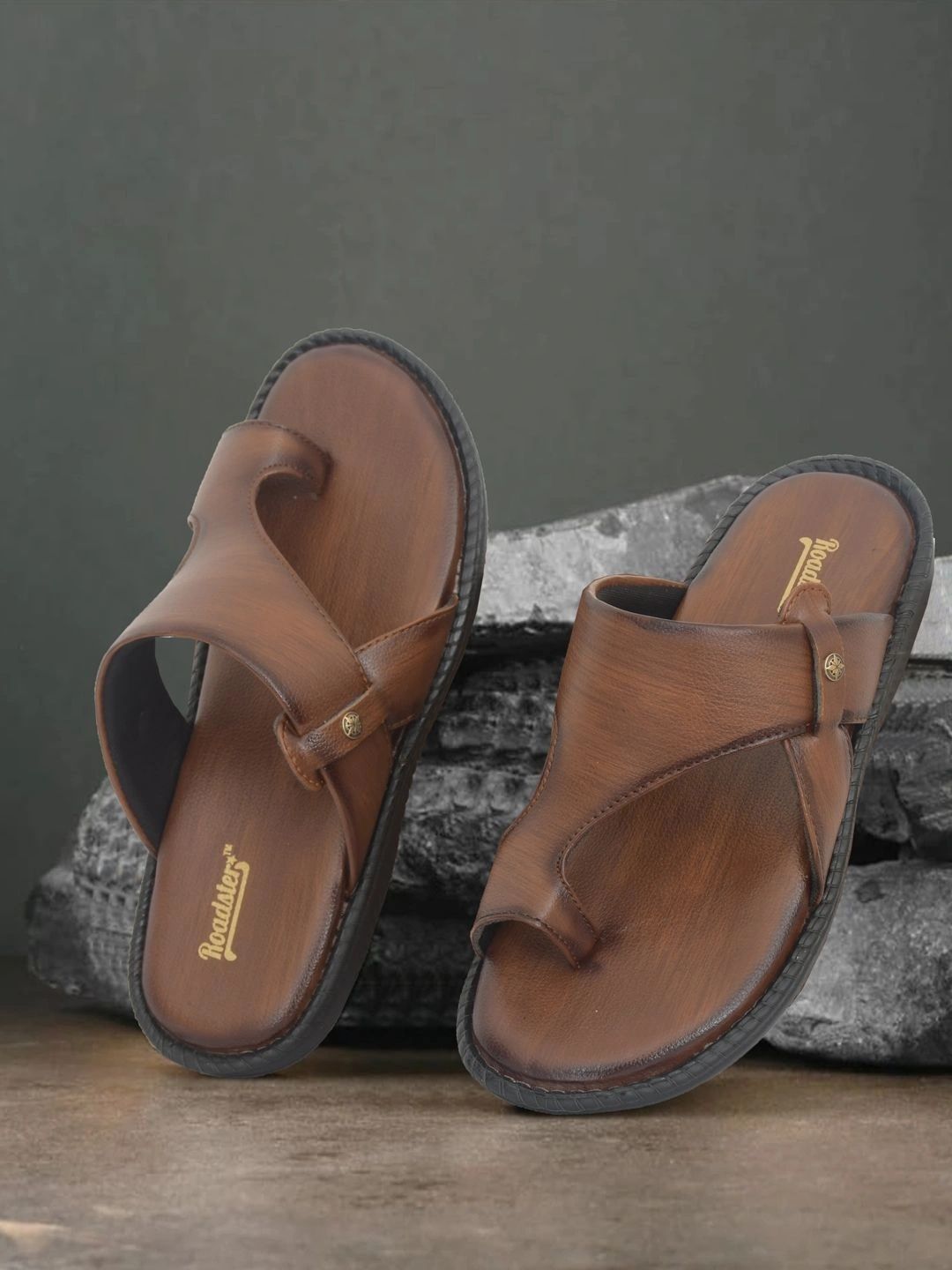 Roadster Men Comfort Sandals