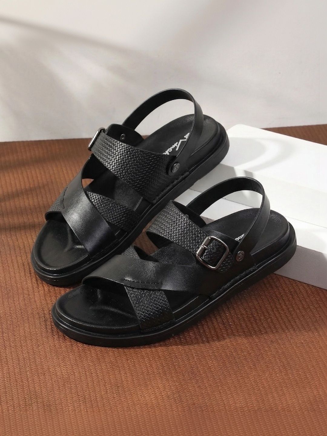 DAVINCHI Men's Sandals Leather Textured Buckle Black Buckle