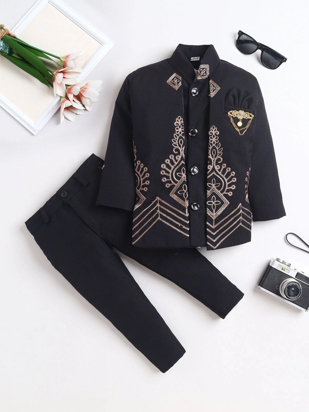 FOURFOLDS Boys Embroidered Mandarin Collar Sherwani