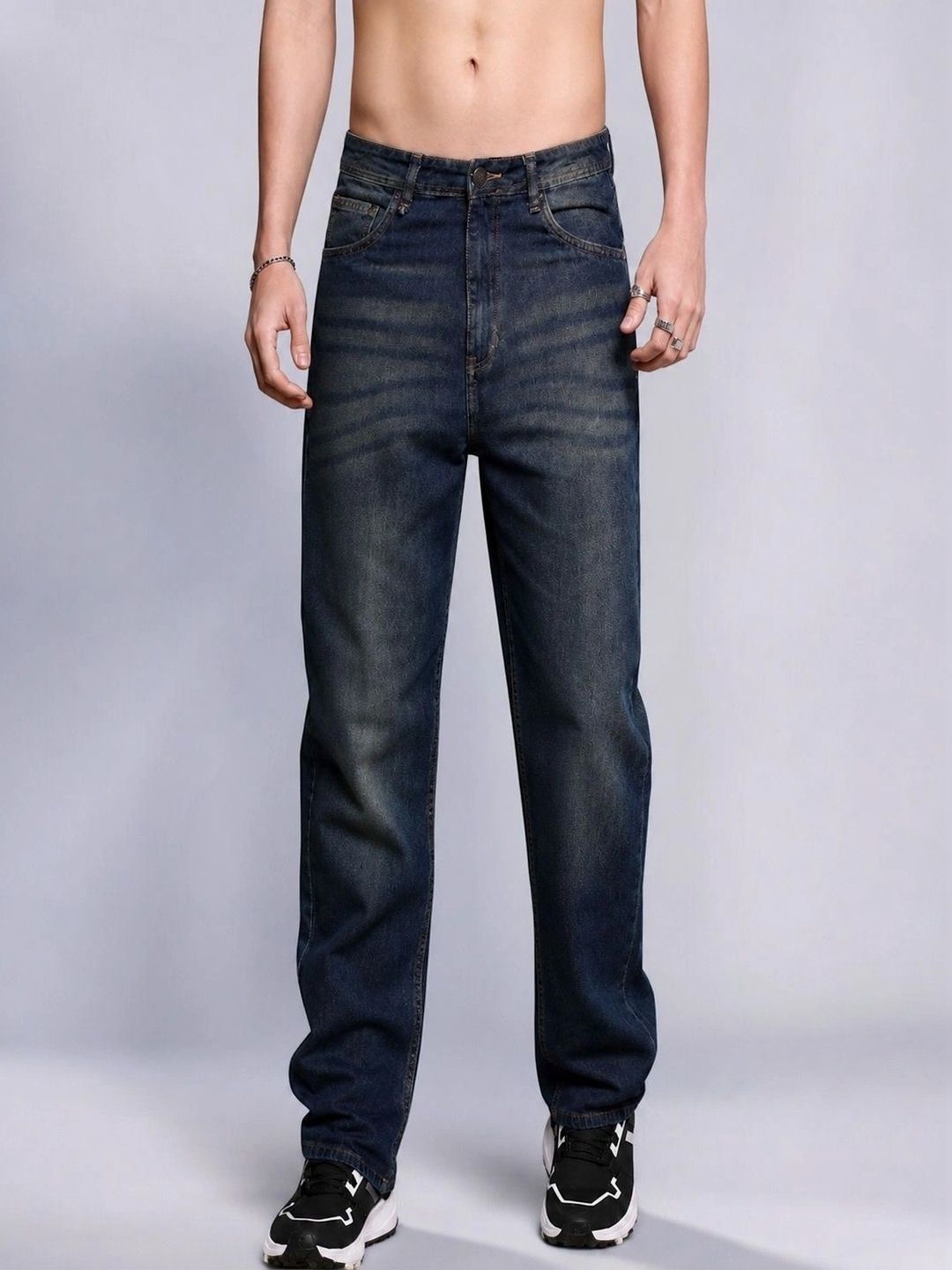 Roadster Men Jean Straight Fit Mid-Rise Low Distress Stretchable Jeans