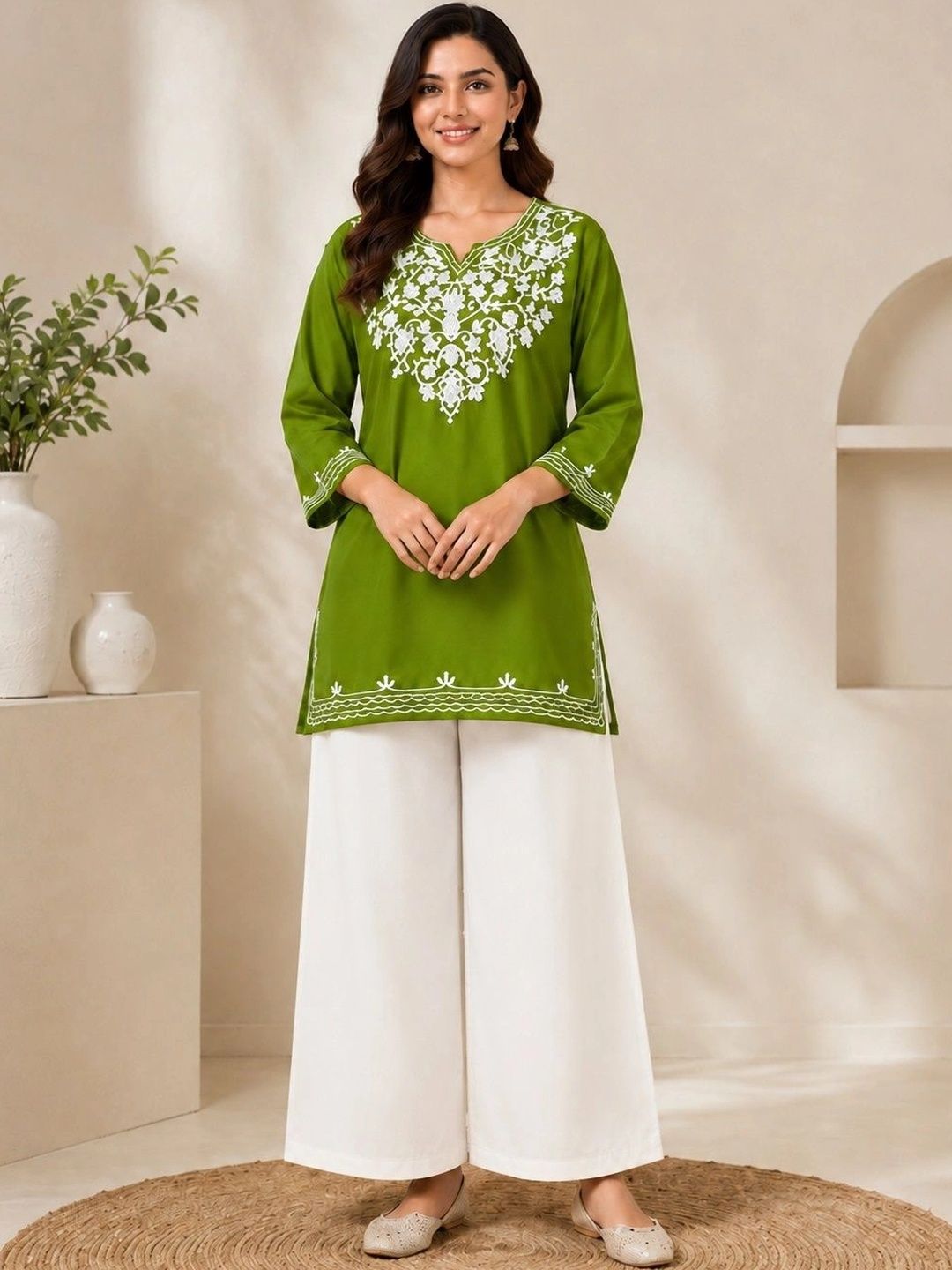 ILMA CREATION Women Ethnic Motifs Embroidered Regular Thread Work Kurti with Palazzos