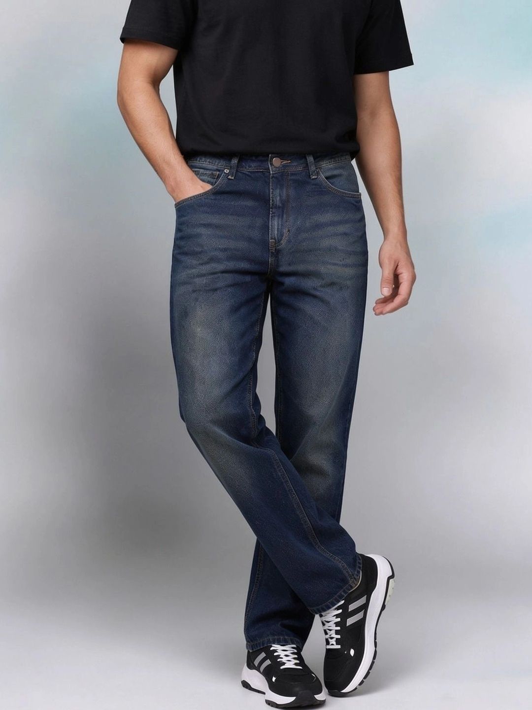 Roadster Men Jean Straight Fit Mid-Rise Low Distress Stretchable Jeans