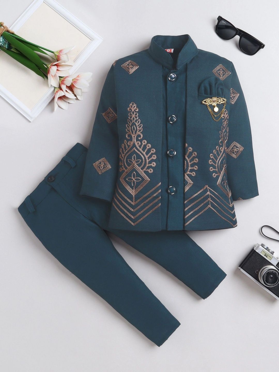 FOURFOLDS Boys Embroidered Mandarin Collar Sherwani