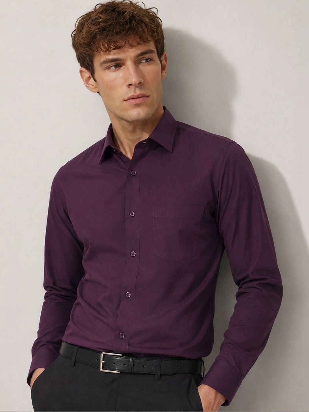 English Navy Men Purple Slim Fit Solid Formal Shirt