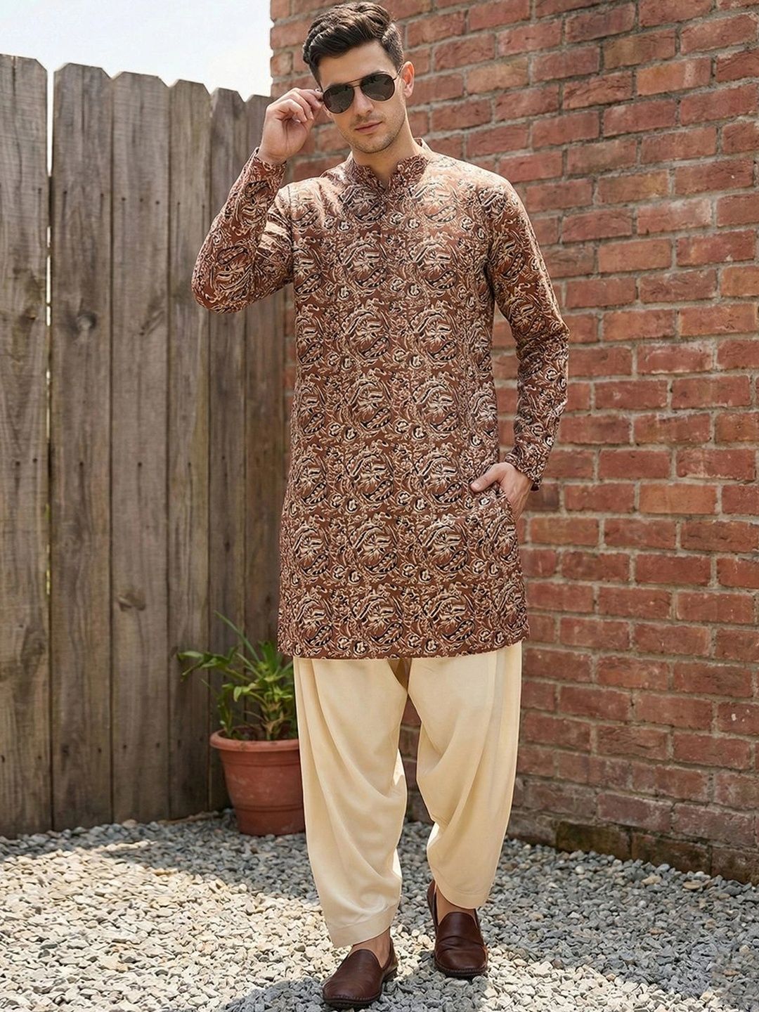 House of Pataudi Men Paisley Printed Kurta