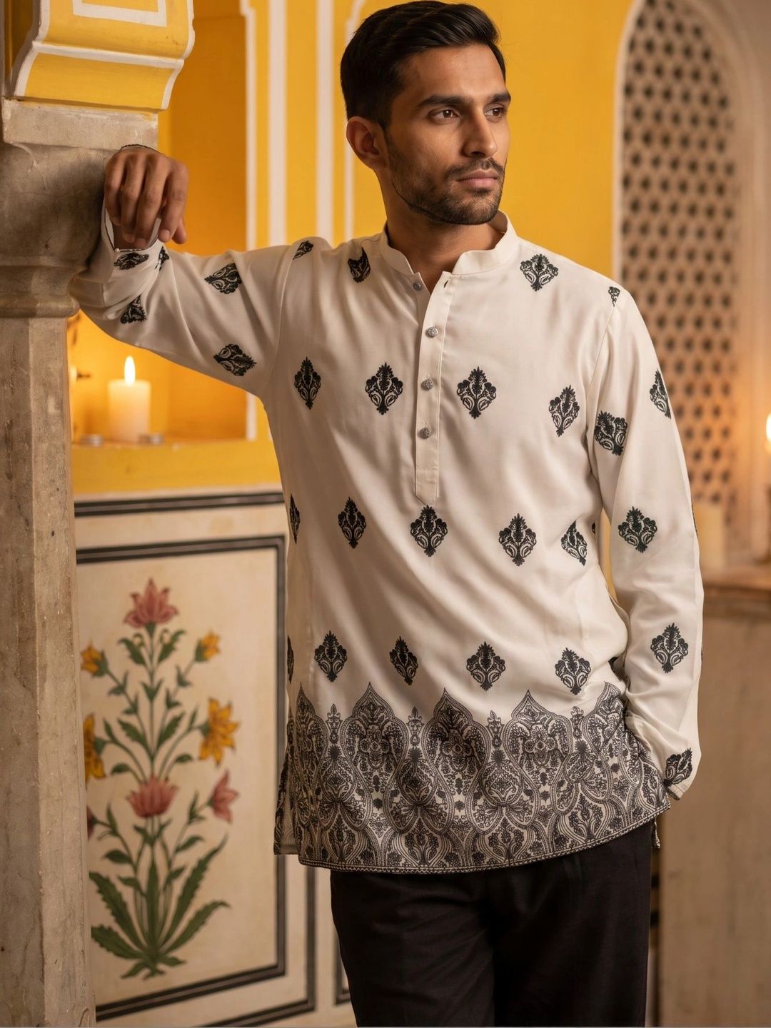 Jompers Men Ethnic Motifs Embroidered Kurta