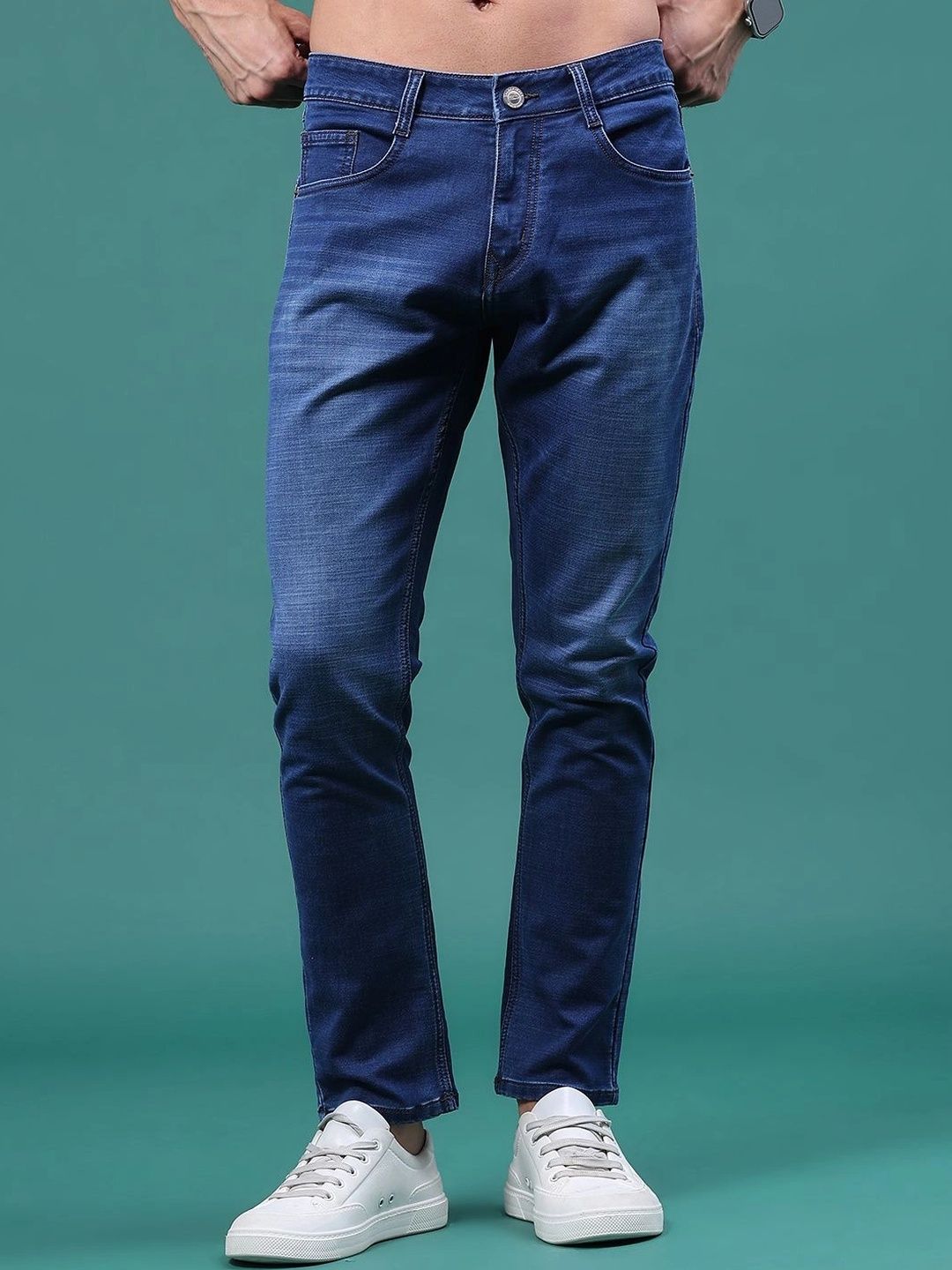 V-Mart Men Regular Fit Mid-Rise Jeans
