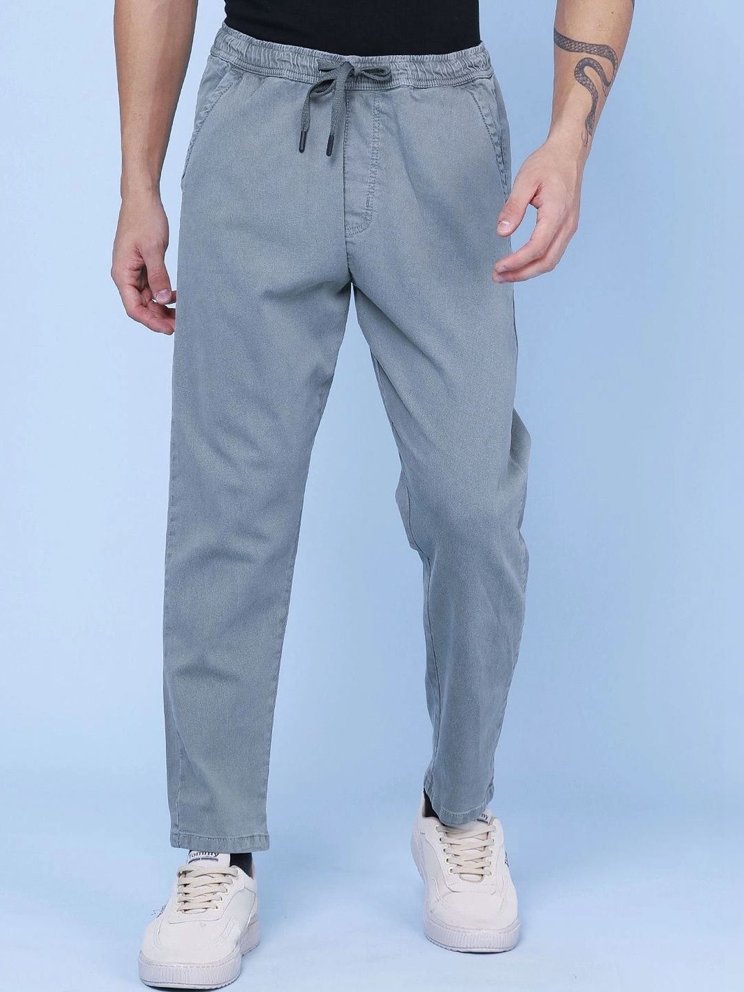 LIMEROAD Men Regular Fit Mid-Rise Stretchable  Jeans