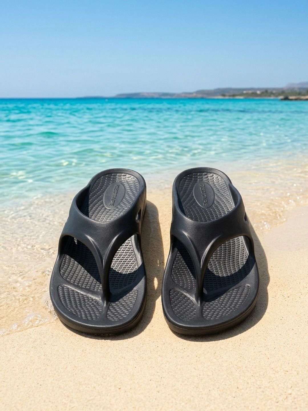 Red Tape Men Thong Flip-Flops