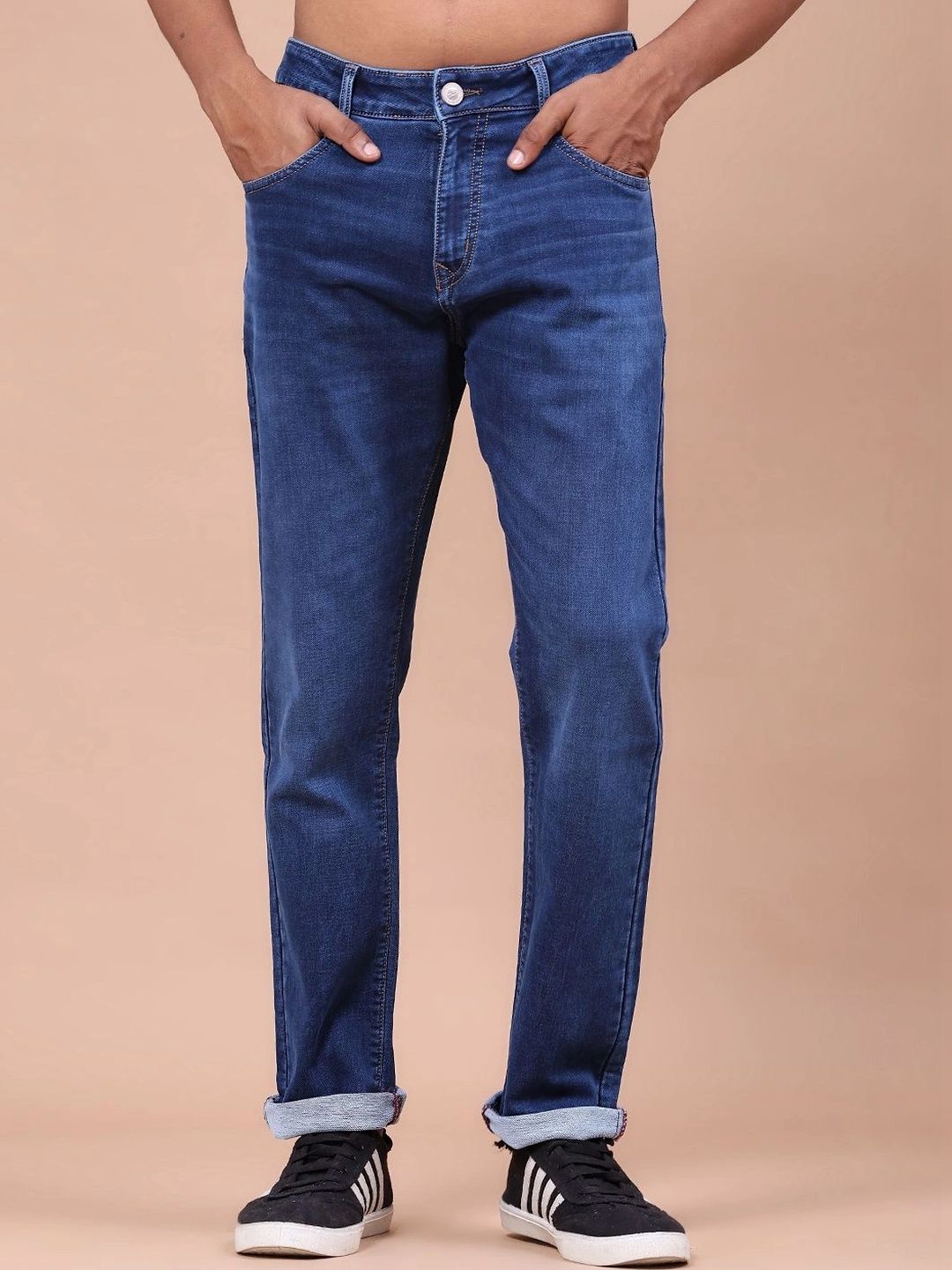 V-Mart Men Solid Regular Fit Mid-Rise Cuffed Hem Jeans