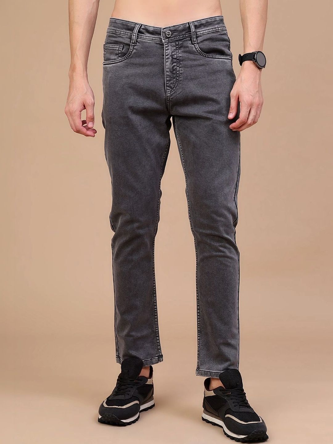 V-Mart Men Regular Fit Mid-Rise Jeans