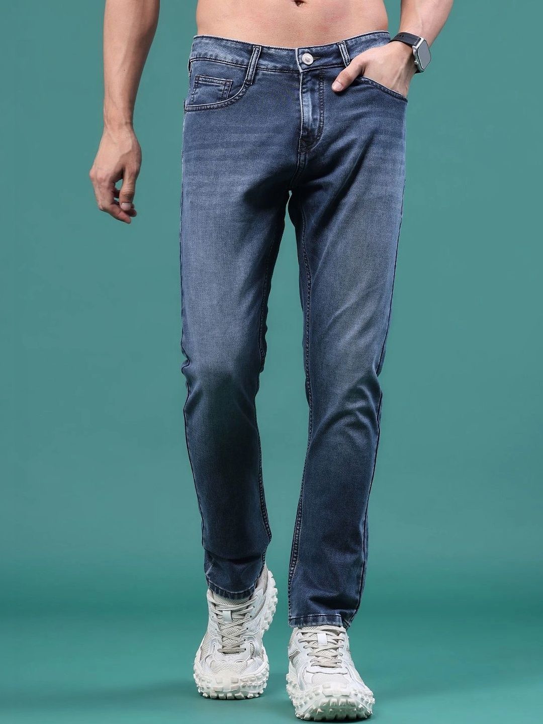V-Mart Men Regular Fit Mid-Rise Low Distress Jeans