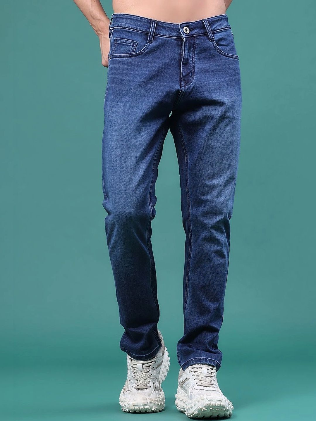 V-Mart Men Regular Fit Mid-Rise Jeans
