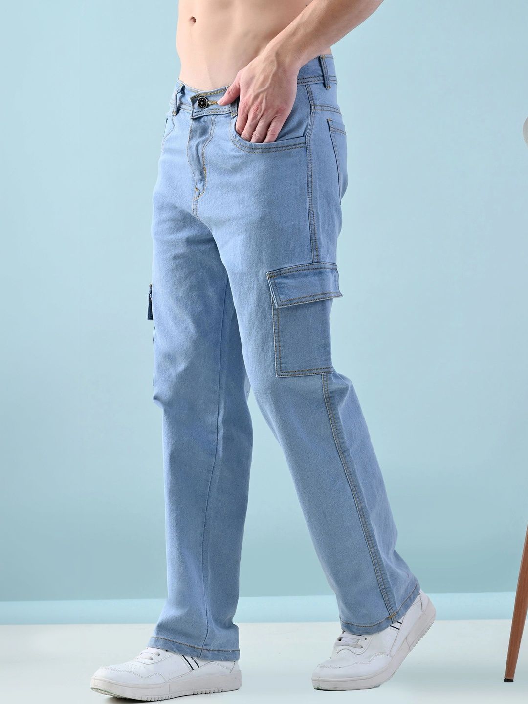 HERE&NOW Men's Light Wash Mid-Rise 6-Pocket Straight Leg Cargo Jeans