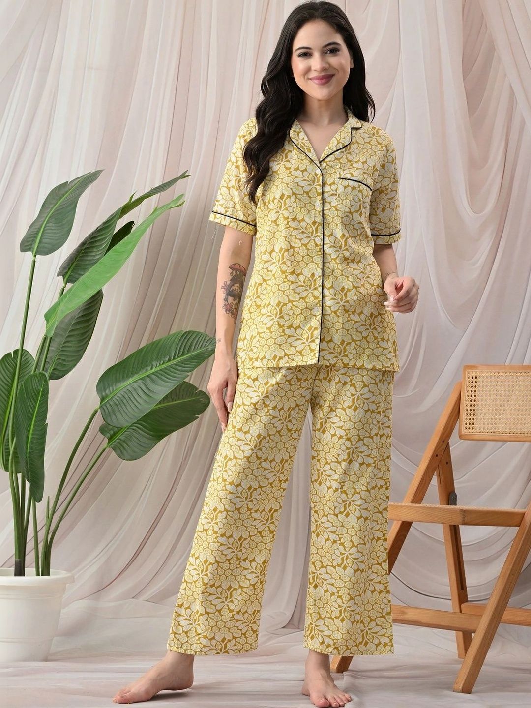 ao services Women Floral Print Night suit