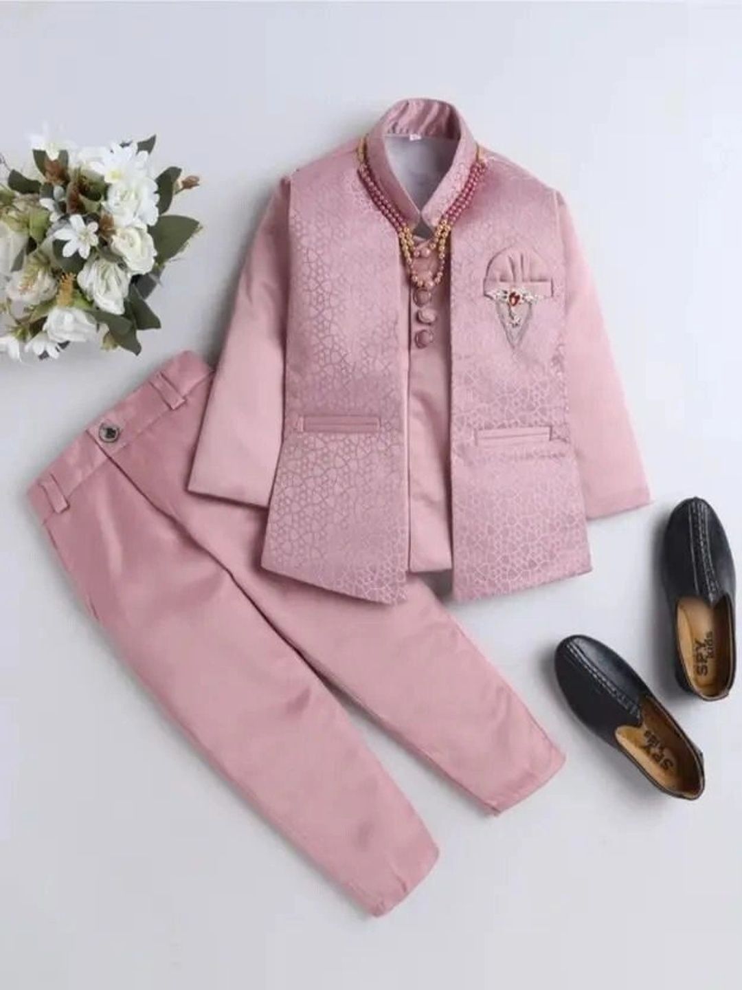 ELITE TRENDZZ Boys Self-Design Satin Mandarin Collar Neck Sherwani Set