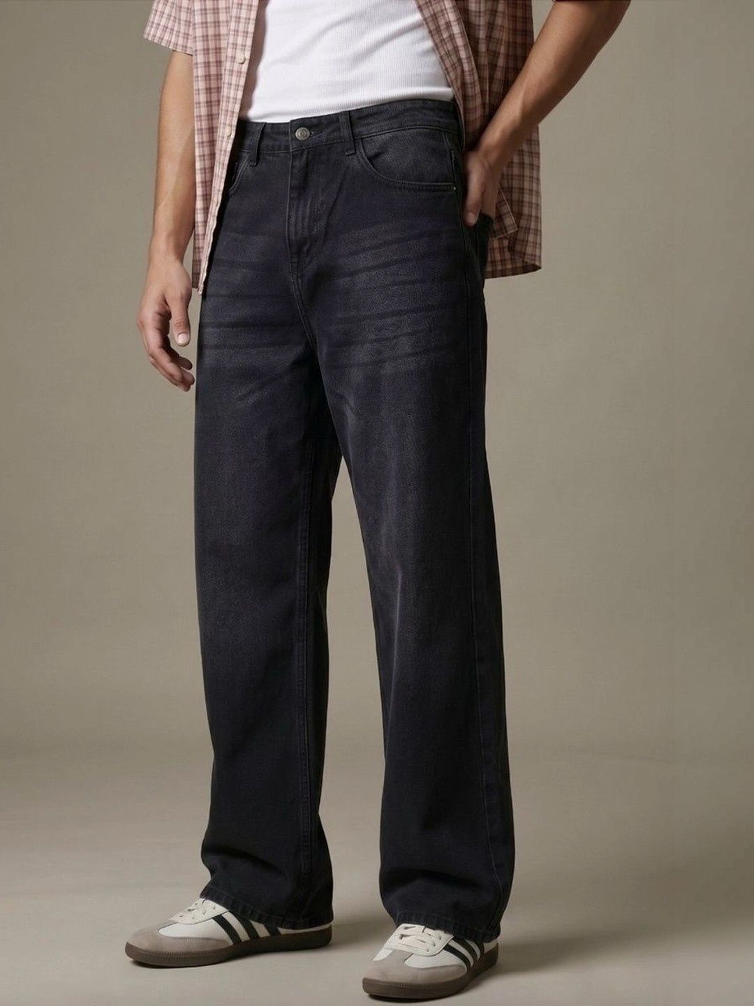 MASTERLY WEFT Men Mid-Rise Low Distress Denim Stretchable Baggy Jeans