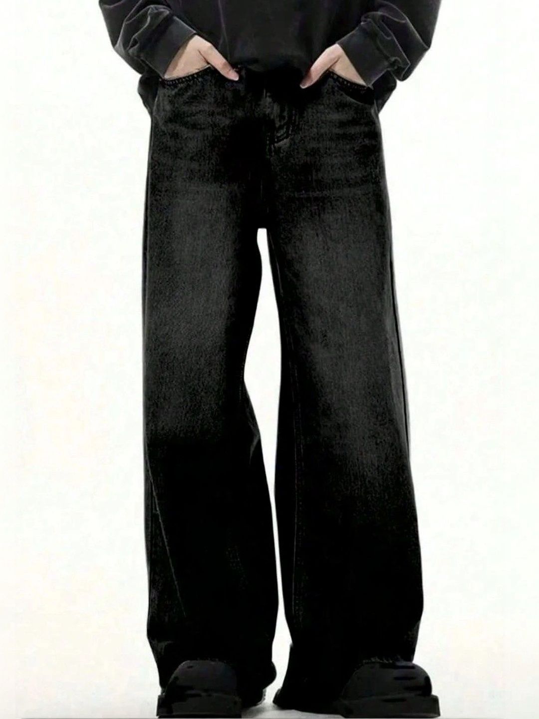 MASTERLY WEFT Men Mid-Rise Stretchable Jeans
