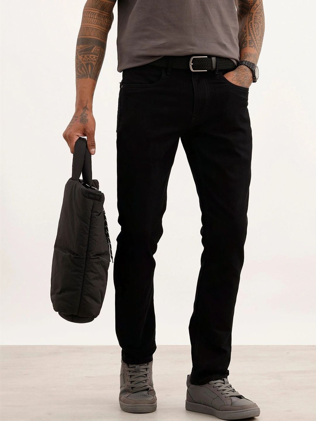 WROGN Men Slim Fit High-Rise Stretchable Jeans