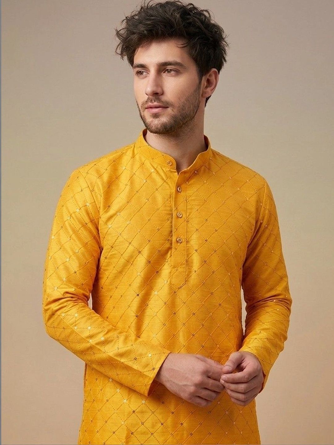 Rajkuwar Men Sequinned Kurta
