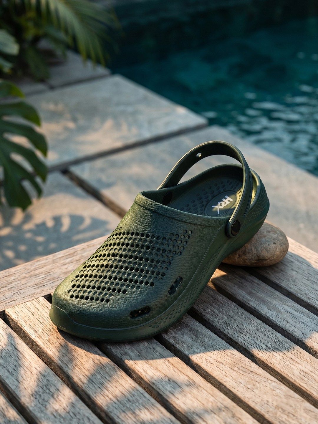 HRX by Hrithik Roshan Men Green Self Design Rubber Clogs