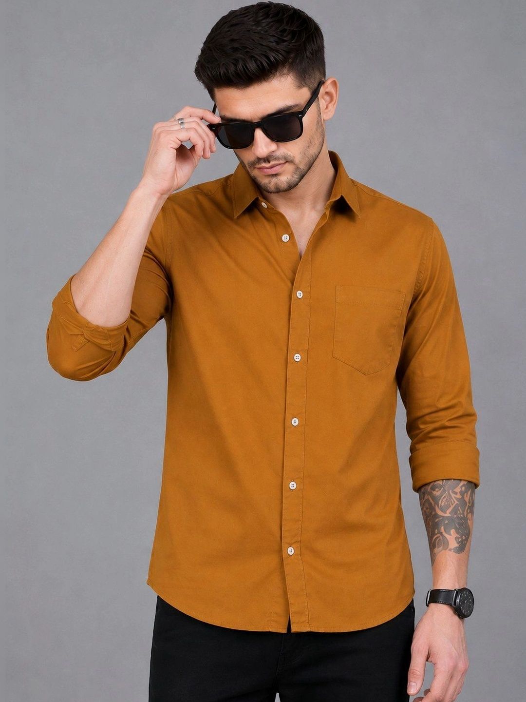 Roadster Men Mustard Solid Regular Fit Spread Collor Casual Shirt