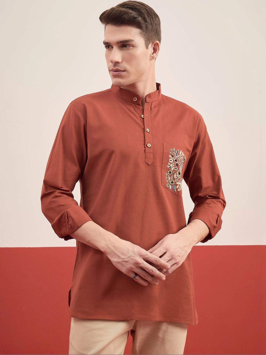 SOURAGYA Men Embroidered Thread Work Kurta