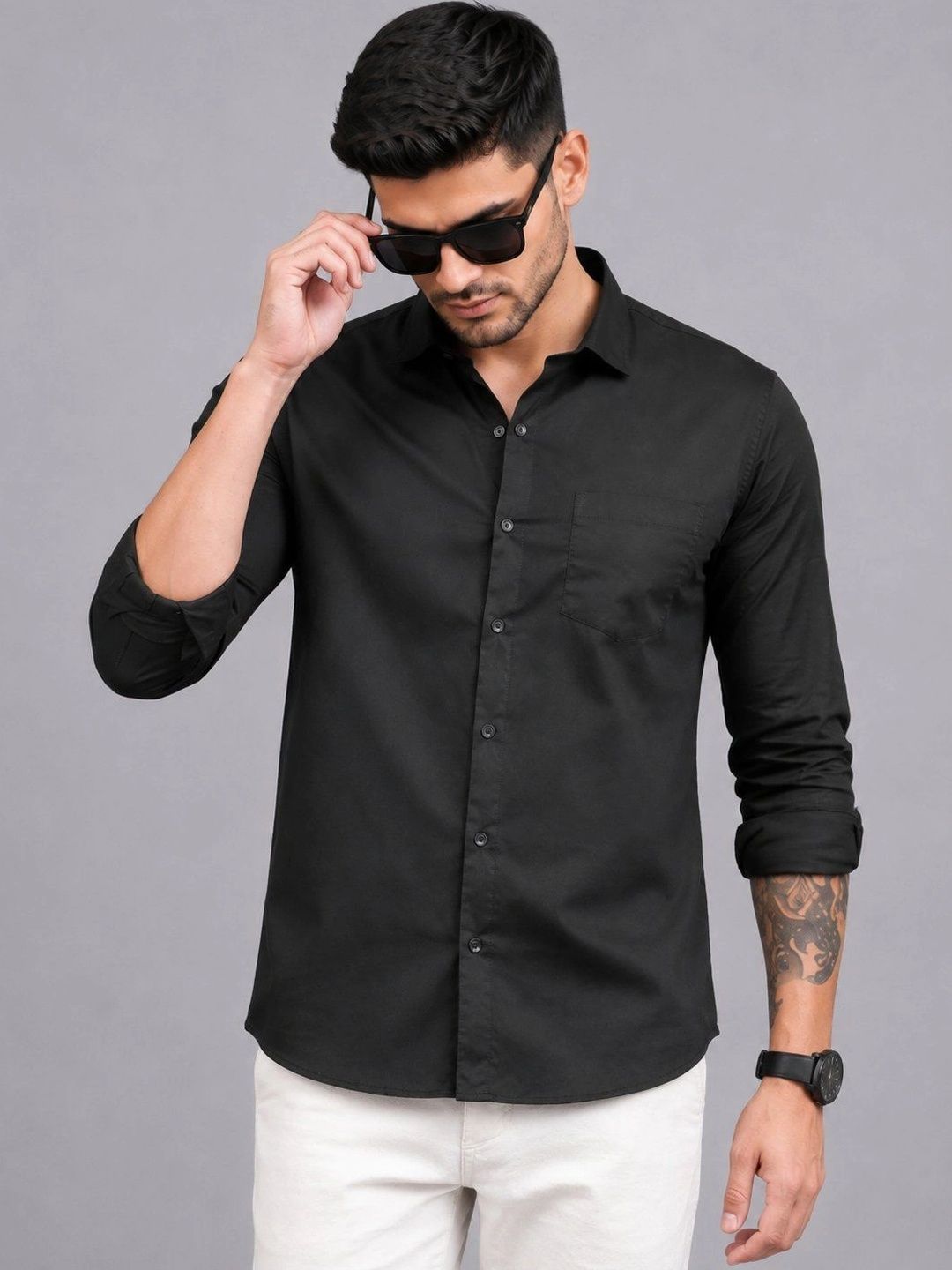 Roadster Men Black Solid Regular Fit Casual Shirt