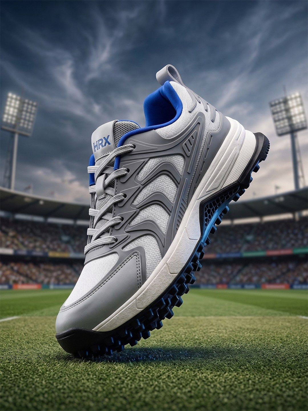 HRX by Hrithik Roshan Men Comfortable Cricket Shoes