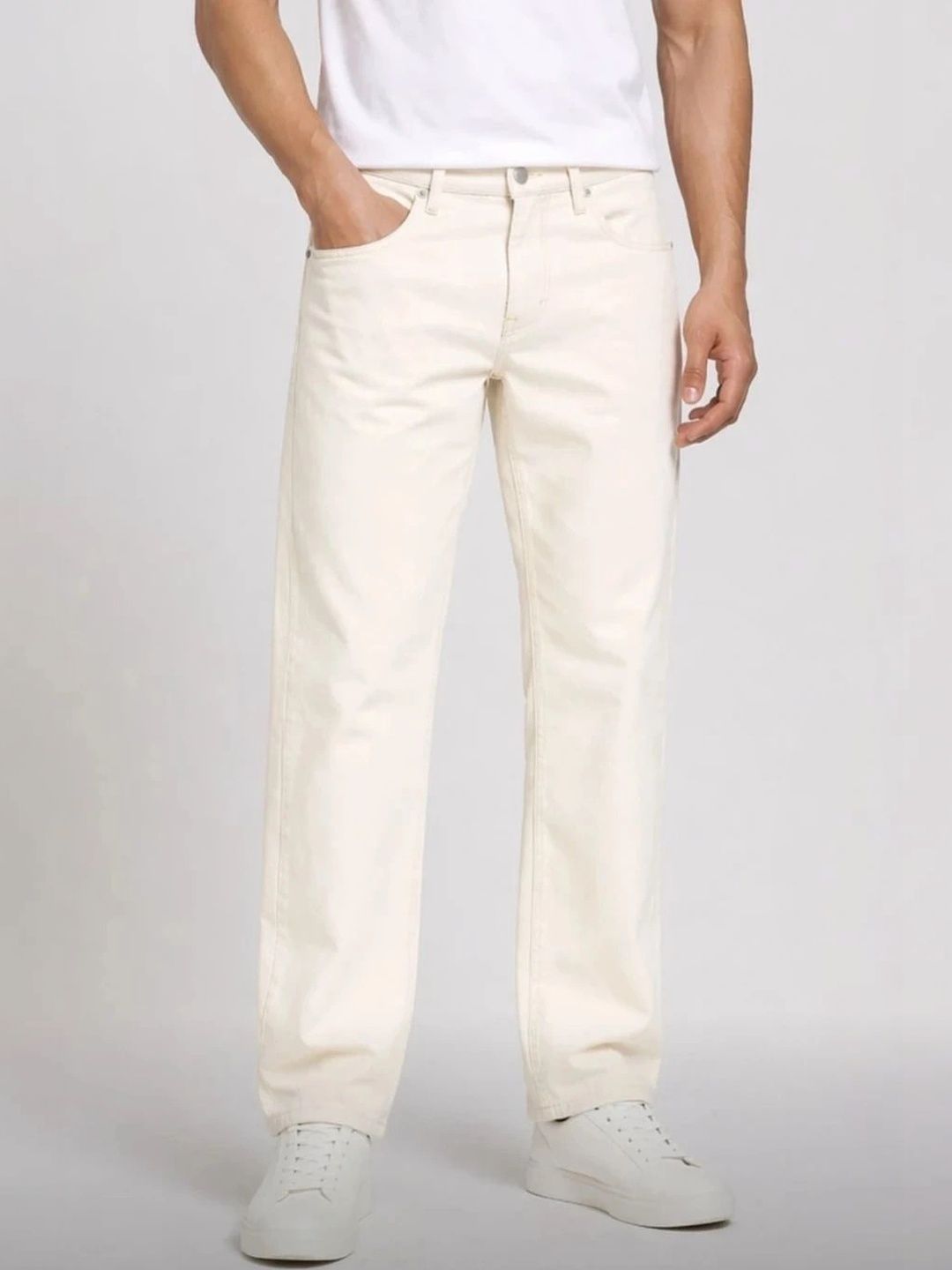 UNIFAV FASHION Men Straight Fit Mid-Rise Jeans