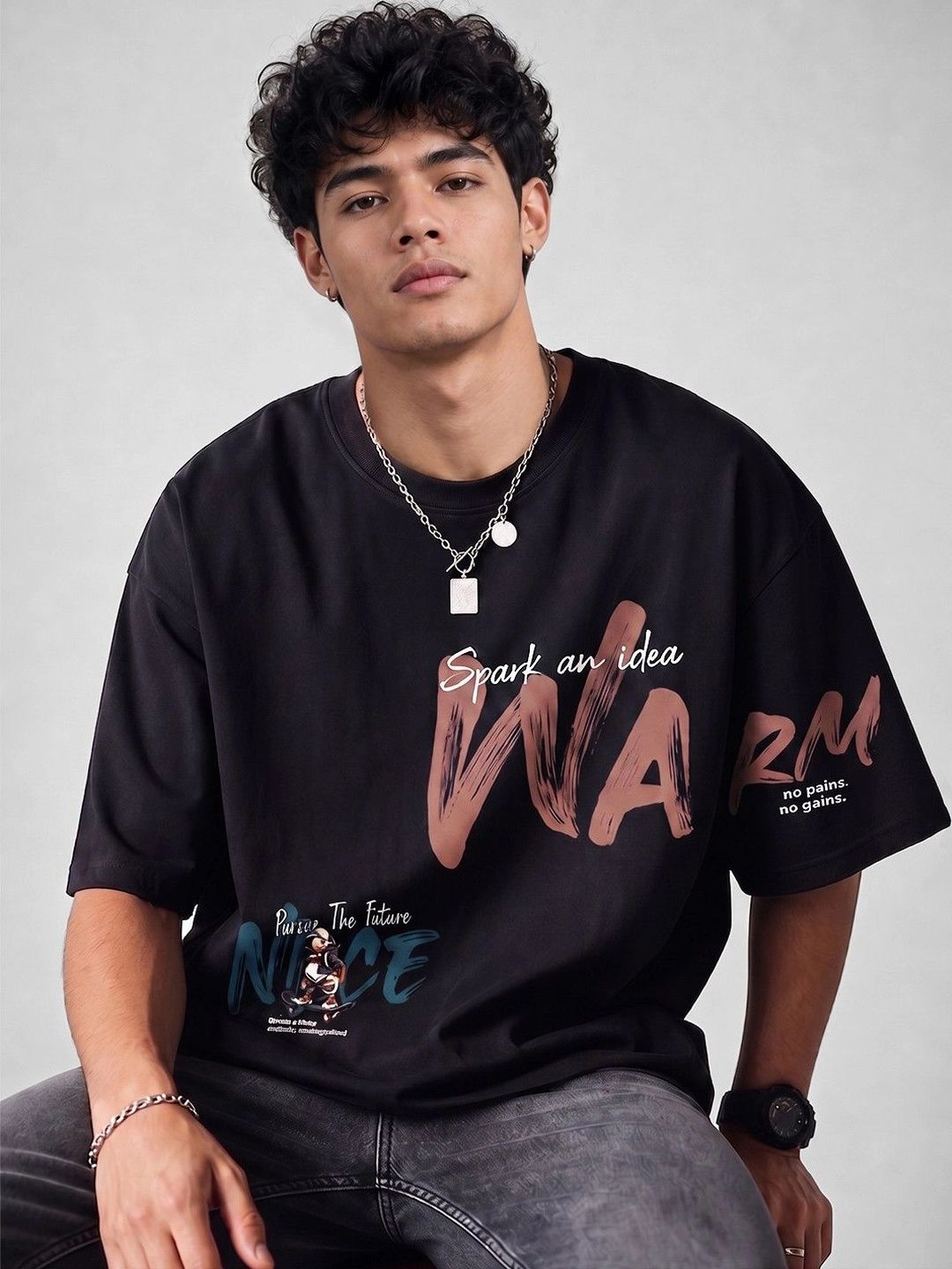 Suo Men Typography Printed Drop-Shoulder Sleeves T-shirt