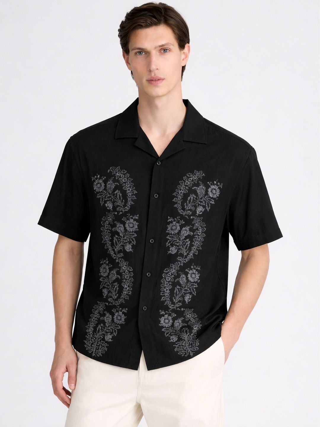Mast & Harbour Men Relaxed Floral Printed Casual Shirt