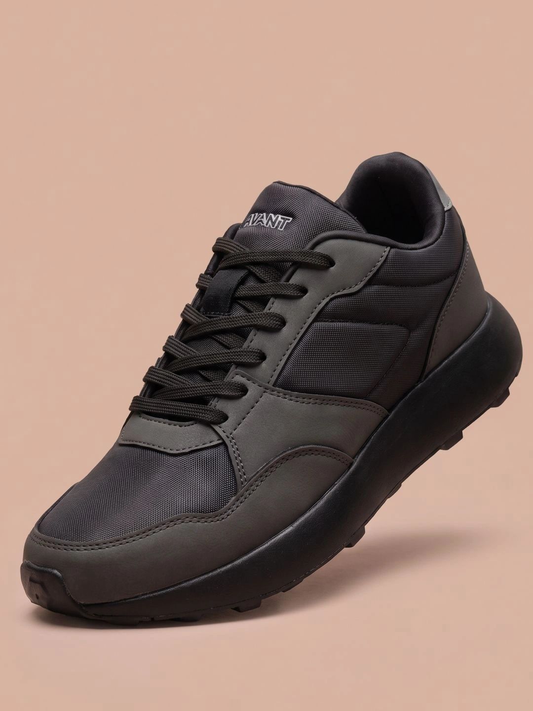 AVANT Men?s MotionGrid Running Shoes - Black