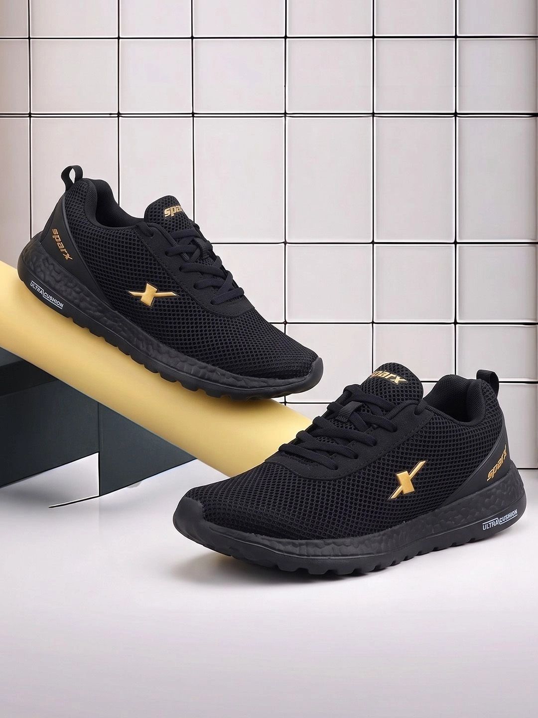 Sparx Men Mesh Sports Non-Marking Shoes